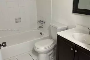 5625 W 20th Ave, Hialeah, FL 33012 - Photo 5