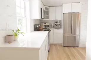 3250 N Palm Aire Dr, Pompano Beach, FL 33069 - Photo 3