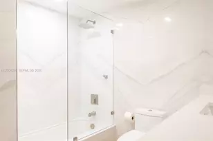 3250 N Palm Aire Dr, Pompano Beach, FL 33069 - Photo 13