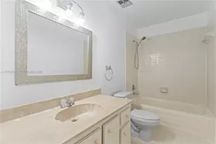 6745 NW 169th St, Hialeah, FL 33015 - Photo 19