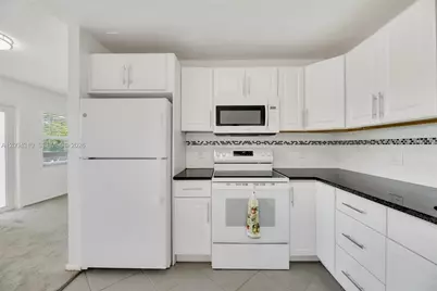 3013 Ventnor G #3, Deerfield Beach, FL 33442 - Photo 5