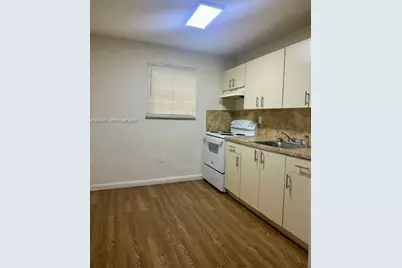 15 NW 70th St #17, Miami, FL 33150 - Photo 3