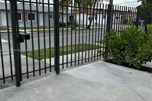 551 SW 57th Ave, Miami, FL 33144 - Photo 23