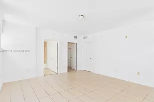 425 NE 30th St, Miami, FL 33137 - Photo 17