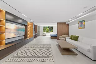 2301 Collins Ave, Miami Beach, FL 33139 - Photo 3