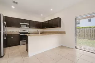 24941 SW 114th Ct, Homestead, FL 33032 - Photo 9