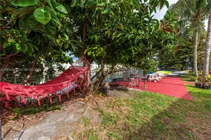 1255 Marseille Dr, Miami Beach, FL 33141 - Photo 17