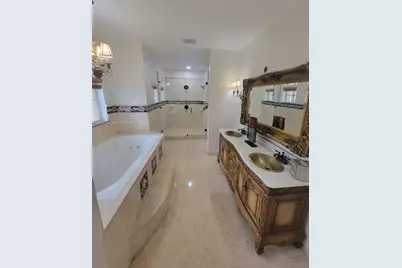 2614 NE 41st Rd, Homestead, FL 33033 - Photo 9