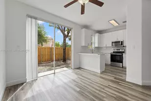 1442 SE 26th Ave, Homestead, FL 33035 - Photo 3