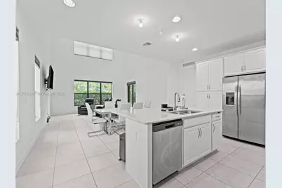 10105 NW Brickhill Dr, Boca Raton, FL 33428 - Photo 5