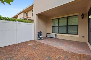 10105 NW Brickhill Dr, Boca Raton, FL 33428 - Photo 21