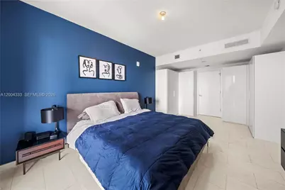 1010 Brickell Ave #3904, Miami, FL 33131 - Photo 11