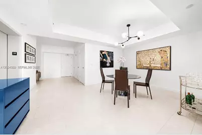 1010 Brickell Ave #3904, Miami, FL 33131 - Photo 9