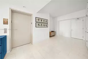 1010 Brickell Ave, Miami, FL 33131 - Photo 15