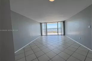 18041 Biscayne Blvd, Aventura, FL 33160 - Photo 3