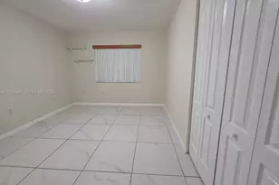 8412 NW 103rd St, Hialeah Gardens, FL 33016 - Photo 15