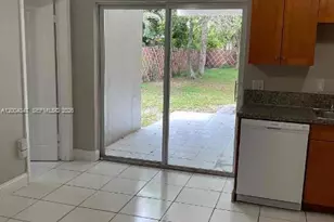 1389 SW 24th Ave, Fort Lauderdale, FL 33312 - Photo 5