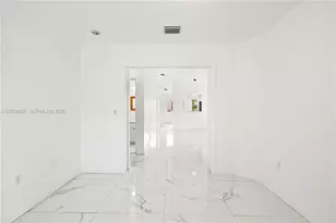 631 NW 79th Terrace, Pembroke Pines, FL 33024 - Photo 13