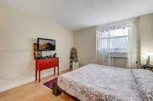 1300 Lincoln Rd, Miami Beach, FL 33139 - Photo 17
