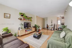 1300 Lincoln Rd, Miami Beach, FL 33139 - Photo 3