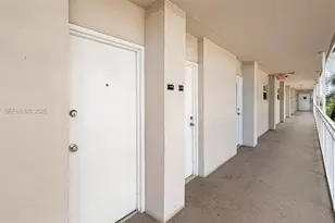 1300 Lincoln Rd, Miami Beach, FL 33139 - Photo 23