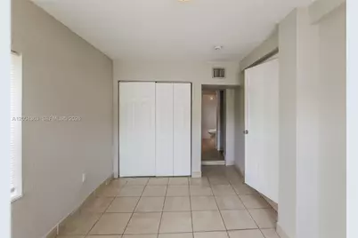 1481 NW 44th St, Miami, FL 33142 - Photo 15
