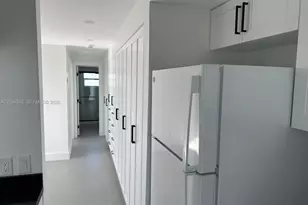 360 Meridian Ave, Miami Beach, FL 33139 - Photo 13