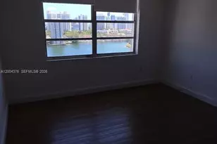 2750 NE 183rd St, Aventura, FL 33160 - Photo 23