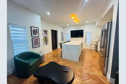 905 SW 13th Ct #905, Miami, FL 33135 - Photo 3