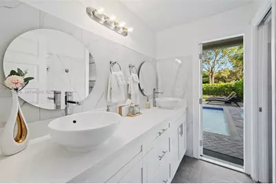 765 Bayside Ln, Weston, FL 33326 - Photo 21