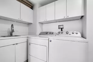 21150 E Point Pl, Aventura, FL 33180 - Photo 39