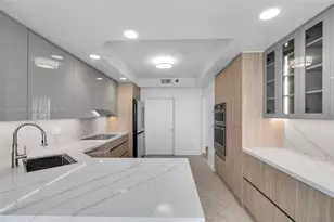 21150 E Point Pl, Aventura, FL 33180 - Photo 15