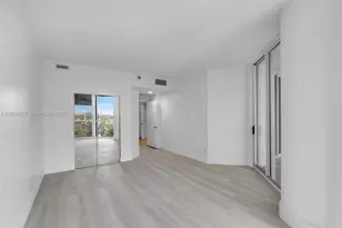 21150 E Point Pl, Aventura, FL 33180 - Photo 33