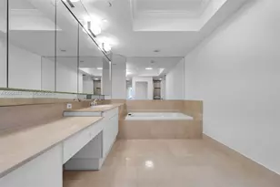 21150 E Point Pl, Aventura, FL 33180 - Photo 27