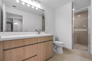 21150 E Point Pl, Aventura, FL 33180 - Photo 25