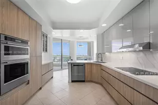 21150 E Point Pl, Aventura, FL 33180 - Photo 13