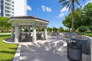 21150 E Point Pl, Aventura, FL 33180 - Photo 55