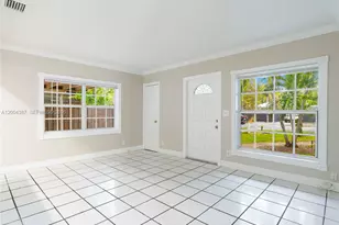 1125 NE 10th Ave, Fort Lauderdale, FL 33304 - Photo 3
