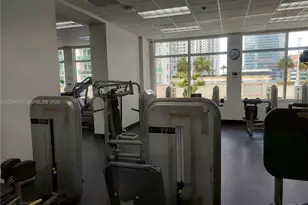 1200 N Brickell Bay Dr, Miami, FL 33131 - Photo 43
