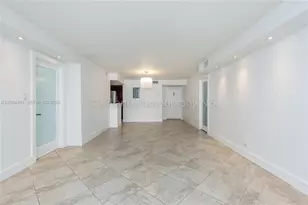 6039 Collins Ave, Miami Beach, FL 33140 - Photo 11