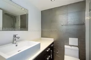 6039 Collins Ave, Miami Beach, FL 33140 - Photo 27
