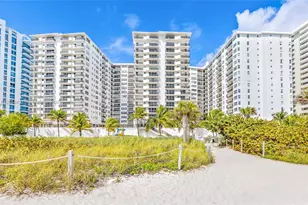 6039 Collins Ave, Miami Beach, FL 33140 - Photo 41