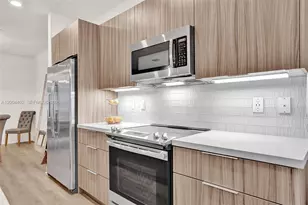 10437 NW 82nd St, Doral, FL 33178 - Photo 5