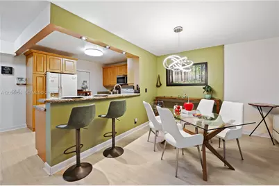 424 SE 10th St #104, Dania Beach, FL 33004 - Photo 1