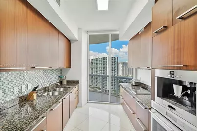 15811 Collins Ave #1205, Sunny Isles Beach, FL 33160 - Photo 17