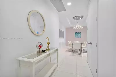 15811 Collins Ave #1205, Sunny Isles Beach, FL 33160 - Photo 3