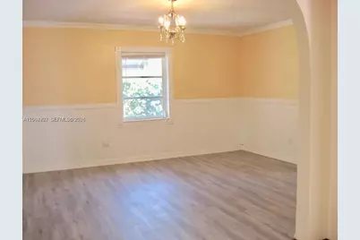 2140 NE 180th St, North Miami Beach, FL 33162 - Photo 9