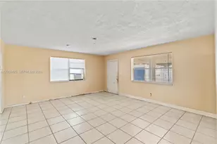 723 NW 15th Terrace, Fort Lauderdale, FL 33311 - Photo 9