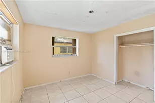 723 NW 15th Terrace, Fort Lauderdale, FL 33311 - Photo 15