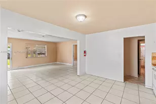 723 NW 15th Terrace, Fort Lauderdale, FL 33311 - Photo 7